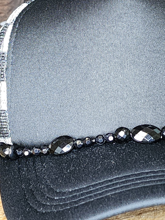 Trucker Hat with Hat Chain Black/White