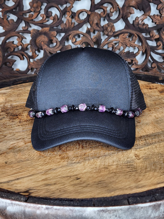 Trucker Hat with Hat Chain Black/Purple Lg