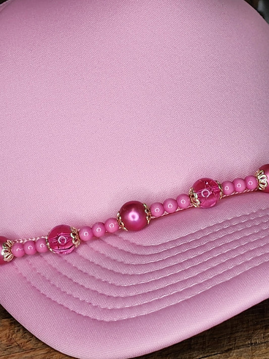 Trucker Hat with Hat Chain Pink