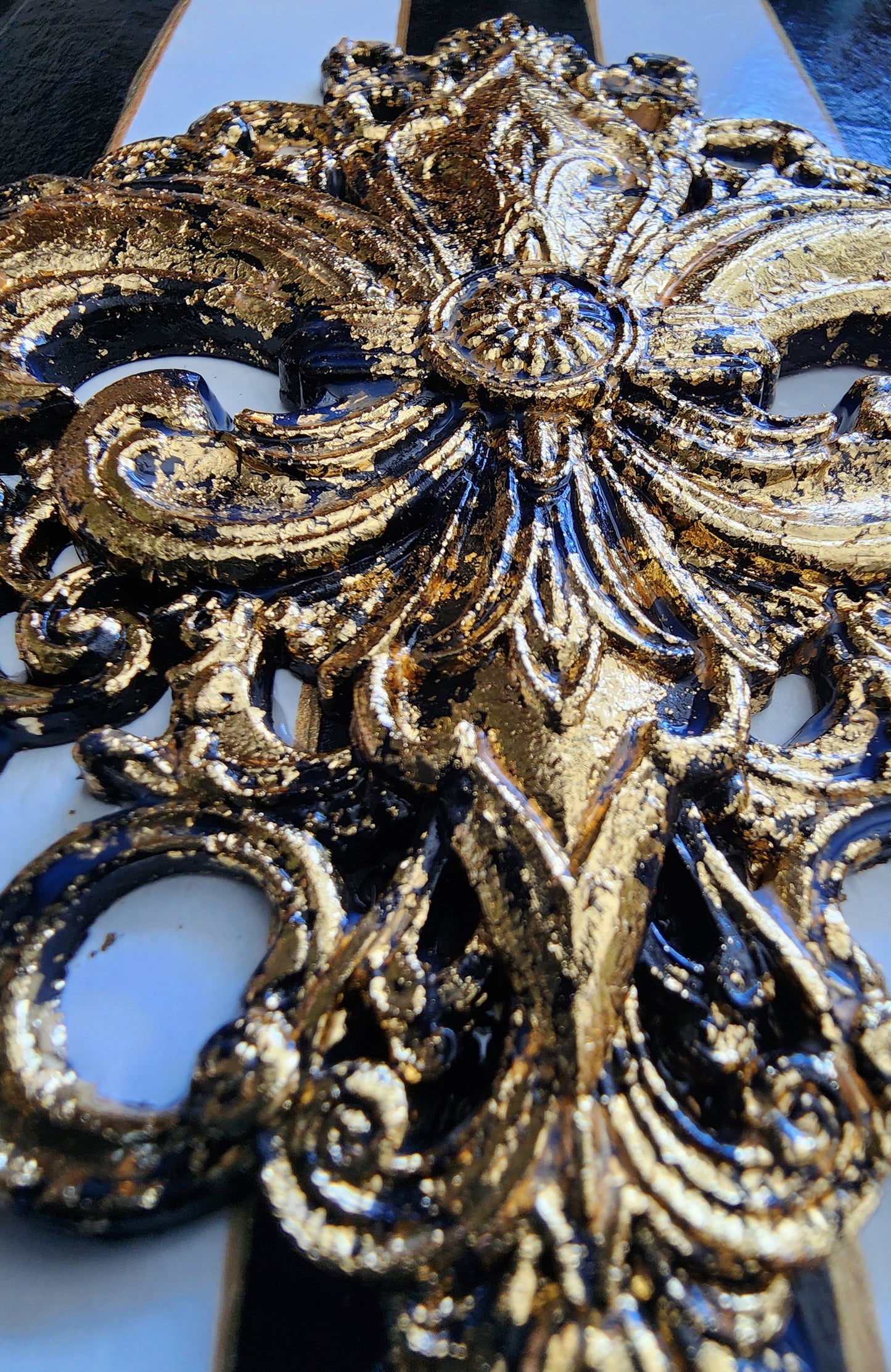 Blank Journal: Fleur de lis with stripes